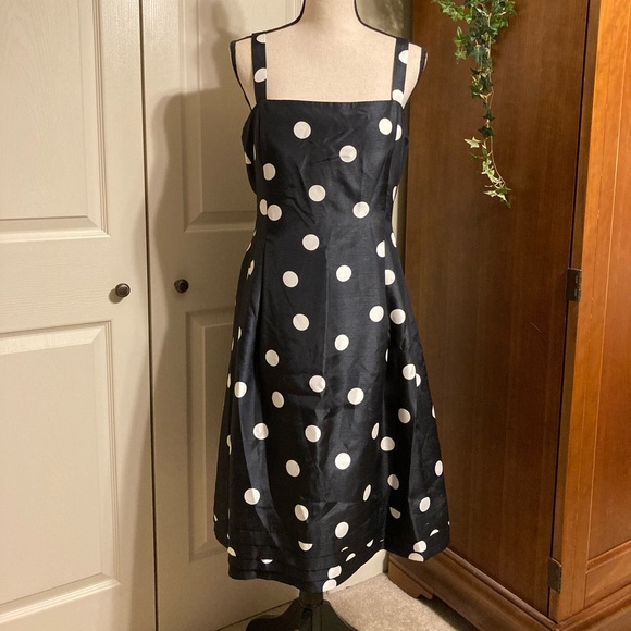 Jessica Howard Dresses & Skirts - Jessica Howard Navy / white dot dress size 16